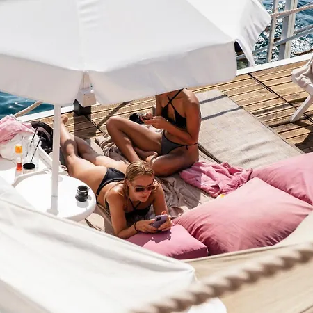 Hotel La Boutique & (adults Only) 4*