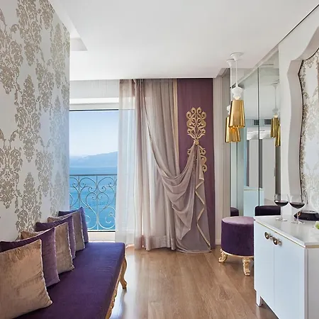 La Boutique & (adults Only) Hotel 4*