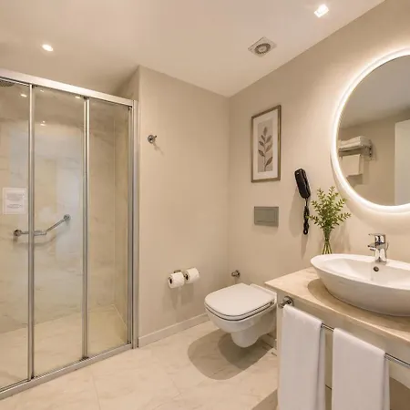 מלון Massimo - Adults Only 'ex La Boutique Hotels' 4*