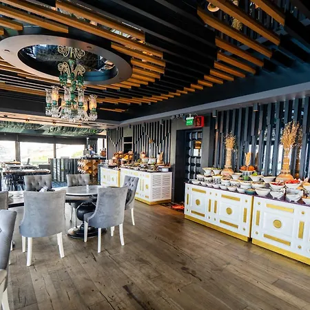 Massimo - Adults Only 'ex La Boutique Hotels' מלון