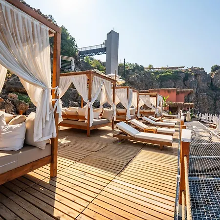Massimo - Adults Only 'ex La Boutique Hotels' מלון